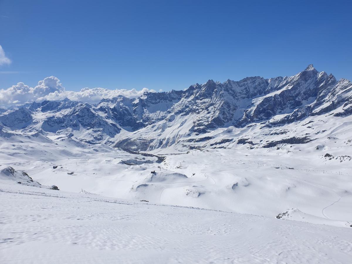 Marcolski Home Breuil-Cervinia Extérieur photo
